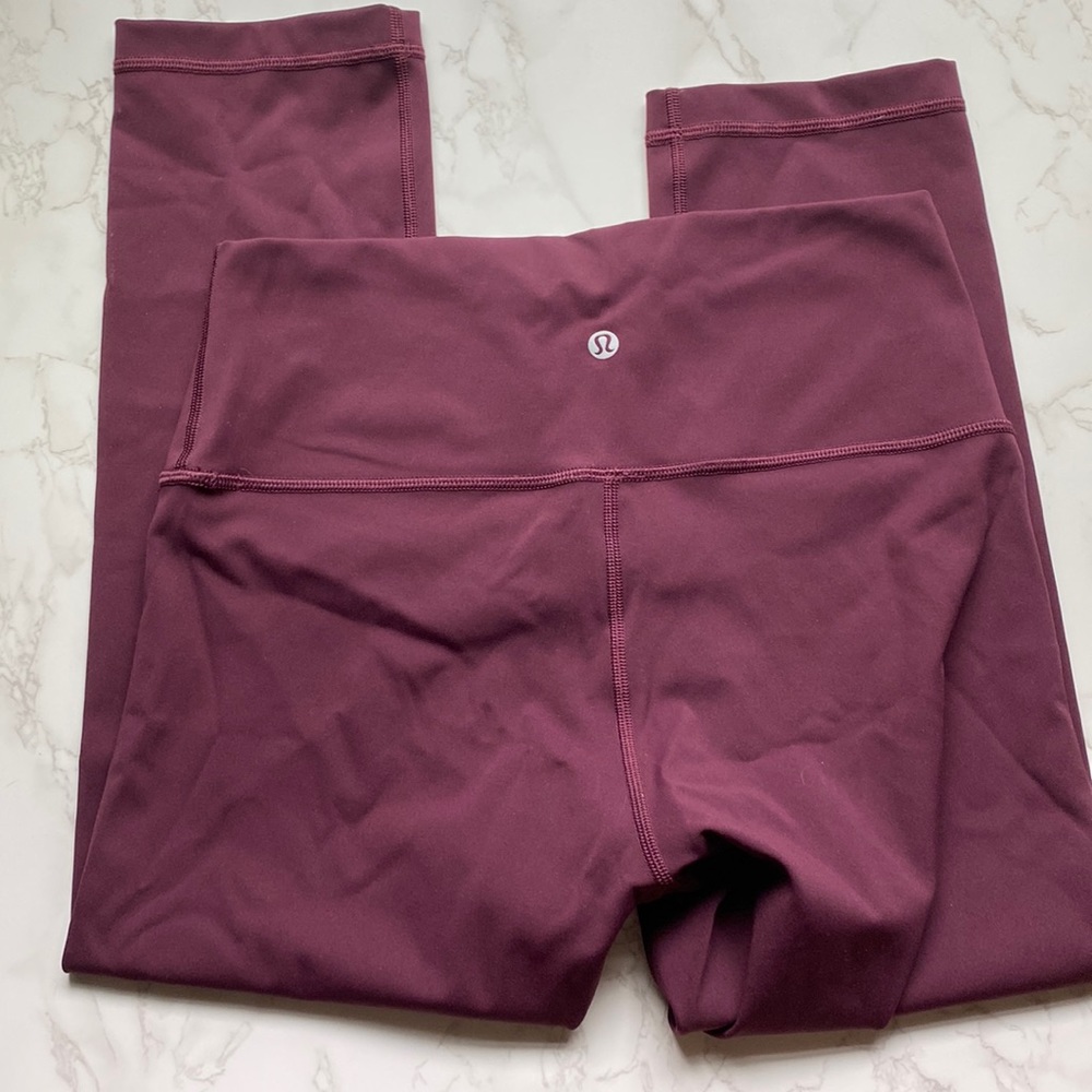 Lululemon cropped leggings size 8